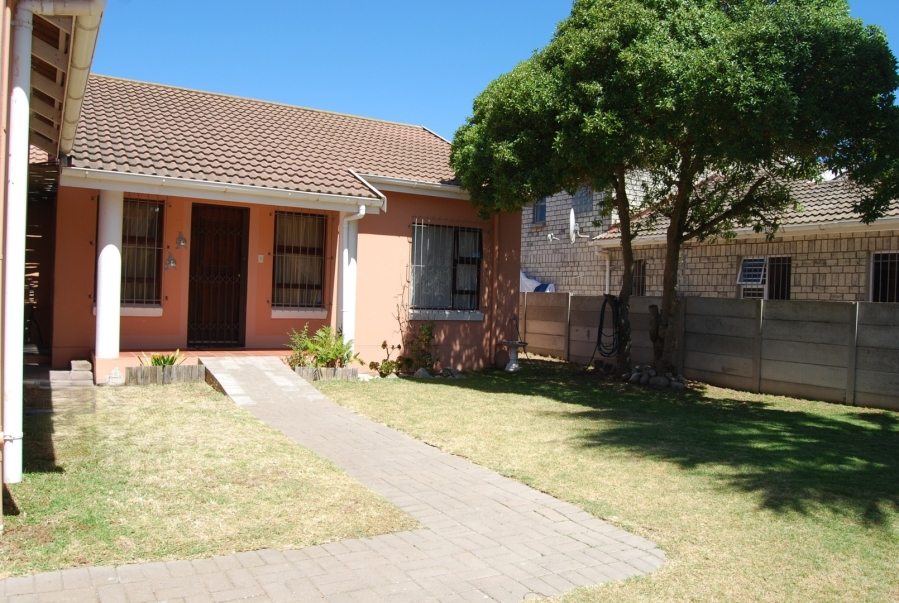 To Let 3 Bedroom Property for Rent in Saldanha Western Cape